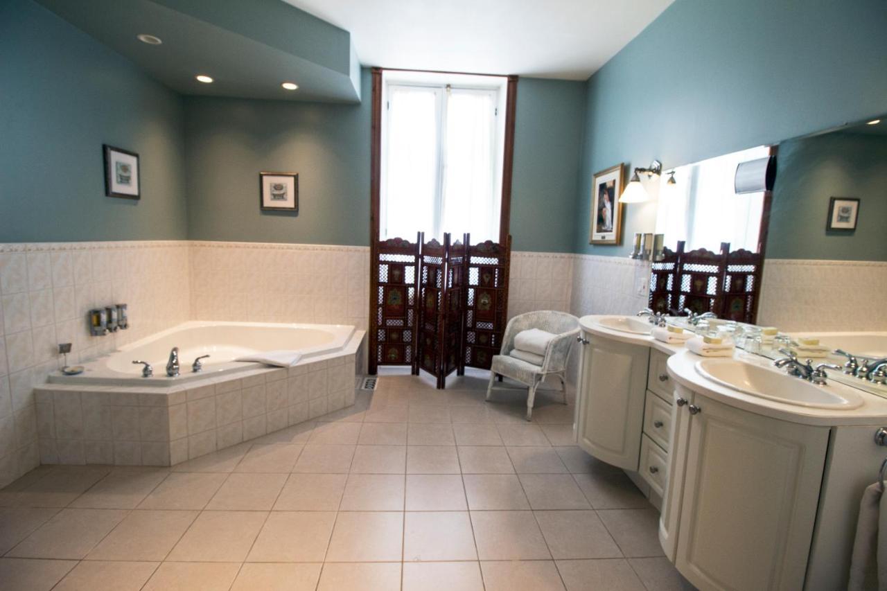 Ste. Anne'S Spa Grafton Esterno foto